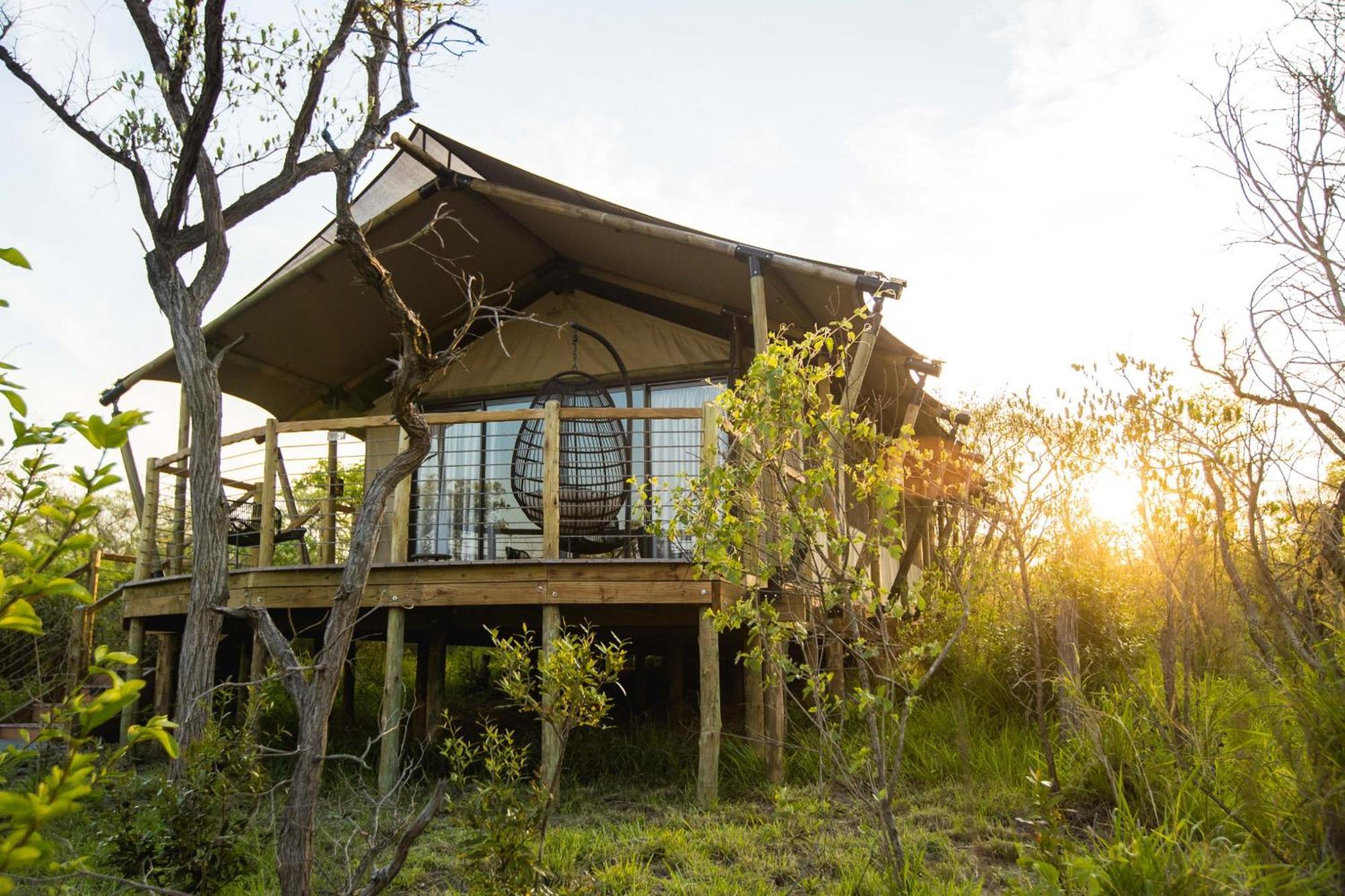 Mdluli Safari Lodge เฮซีวิว ภายนอก รูปภาพ