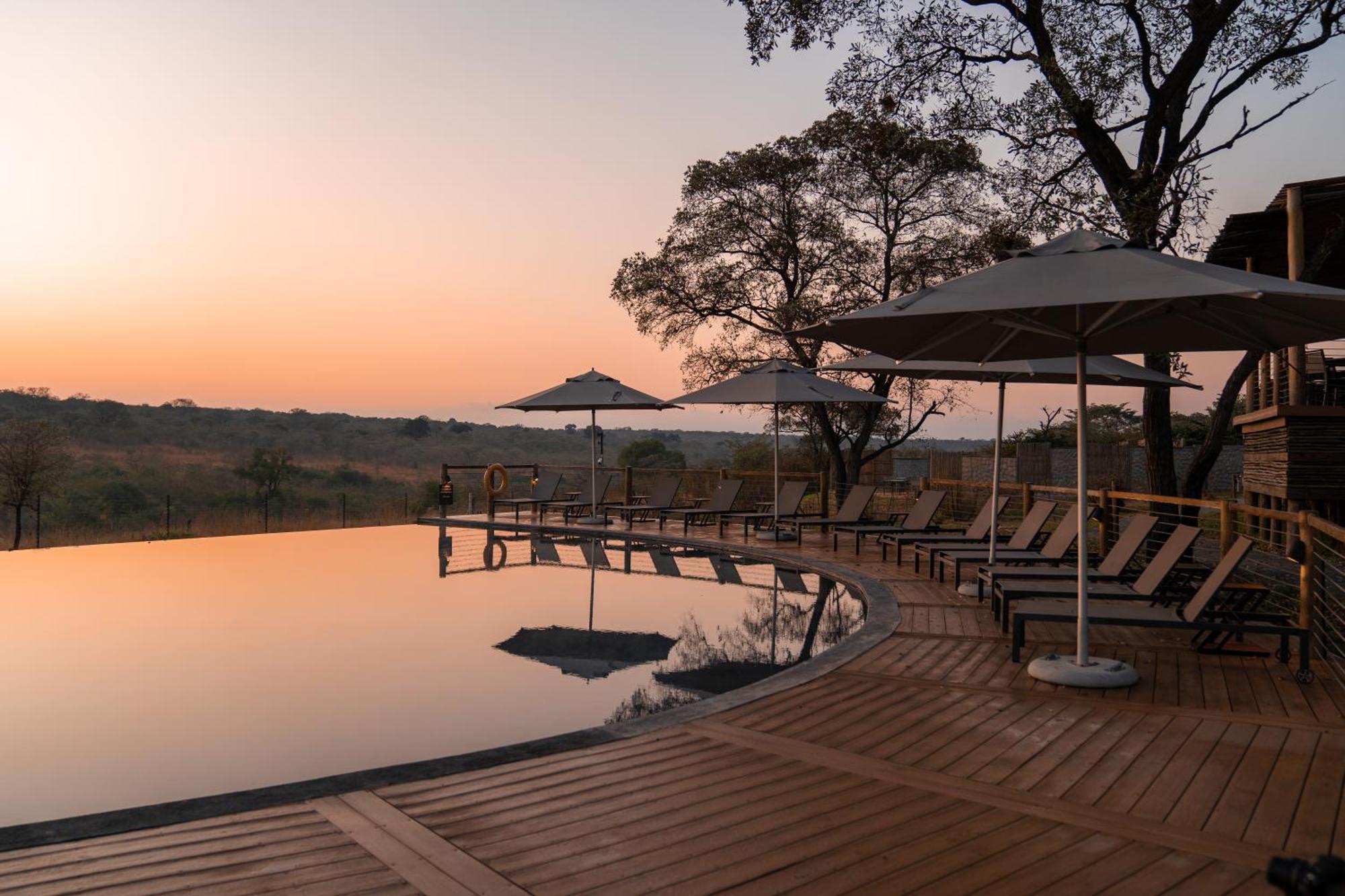 Mdluli Safari Lodge เฮซีวิว ภายนอก รูปภาพ