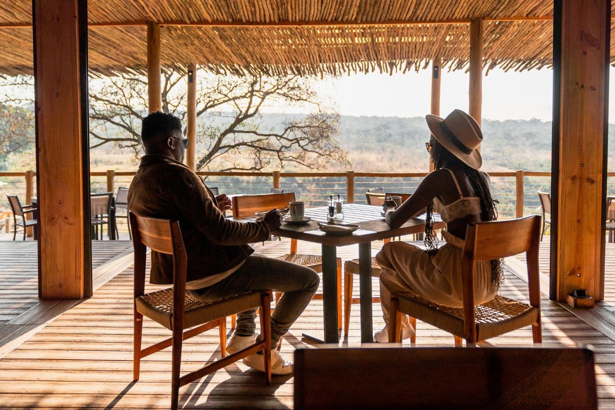 Mdluli Safari Lodge เฮซีวิว ภายนอก รูปภาพ